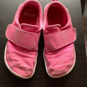 Splay Barefoot Sneakers Size 13C